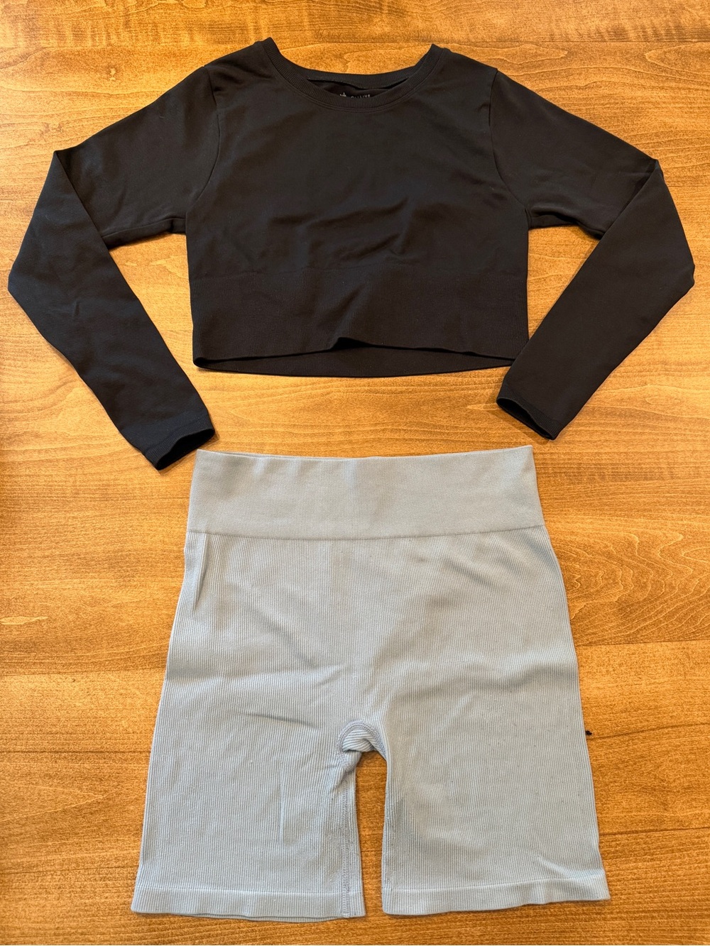 Black Long-Sleeve Crop Top and Light Blue Biker Shorts Set -